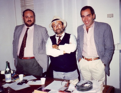 Sasà Capobianco con Lucio Dalla e Roberto Serra negli studi di Radio Kiss Kiss